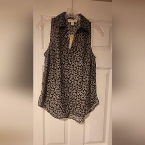 Black and White Sleeveless MKor